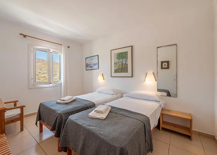 Tramontana 115 P1 アパート